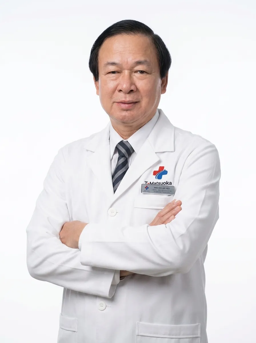 Bác sĩ Nguyễn Lân Việt